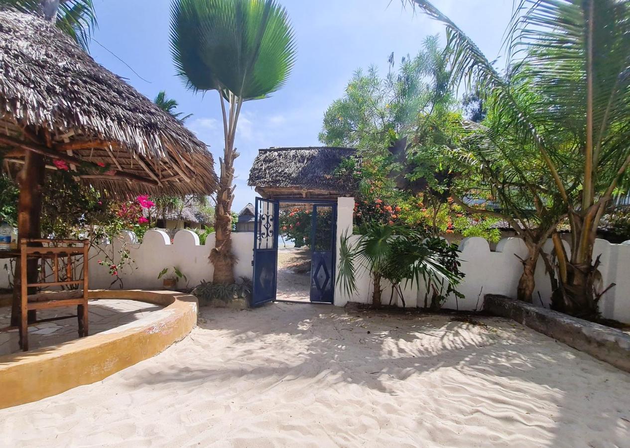 Beachfront Villa Ladha Ya Zanzibar Jambiani  Kültér fotó