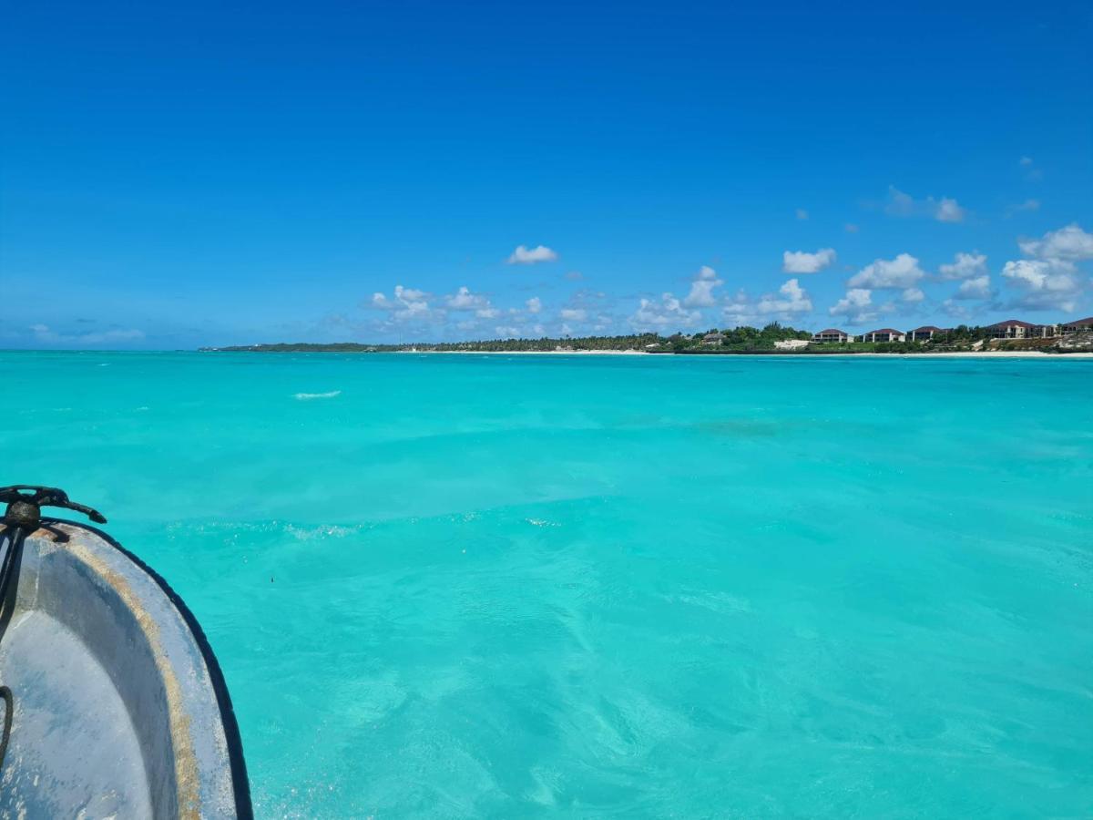 Beachfront Villa Ladha Ya Zanzibar Jambiani  Kültér fotó