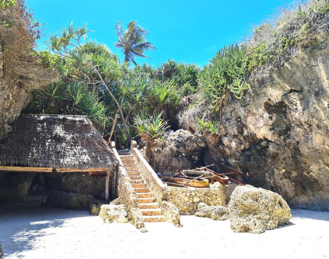 Beachfront Villa Ladha Ya Zanzibar Jambiani  Kültér fotó